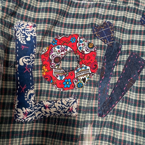 XL Flannel LOVE Hearts Repurposed Shirt Shacket Embroidered Top Bleached Vintage - Picture 5 of 13
